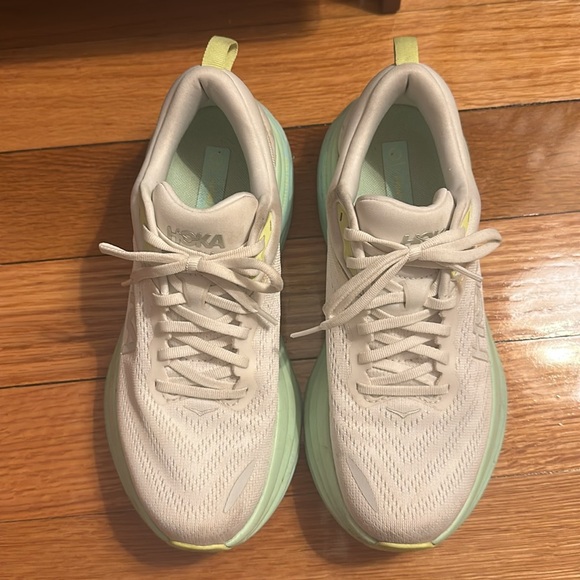 HOKA Bondi 8 - Picture 9 of 10
